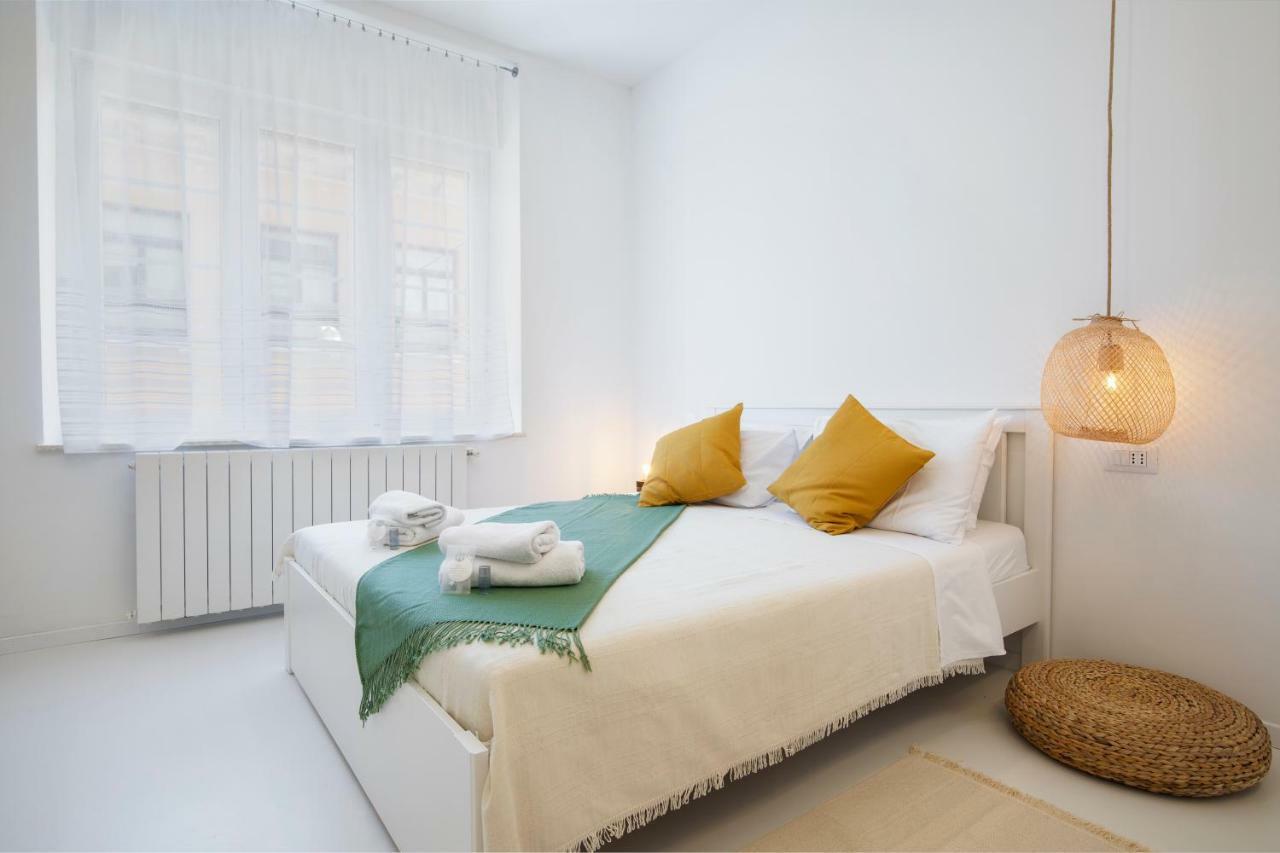 Twins Idola Apartments Пула Екстериор снимка