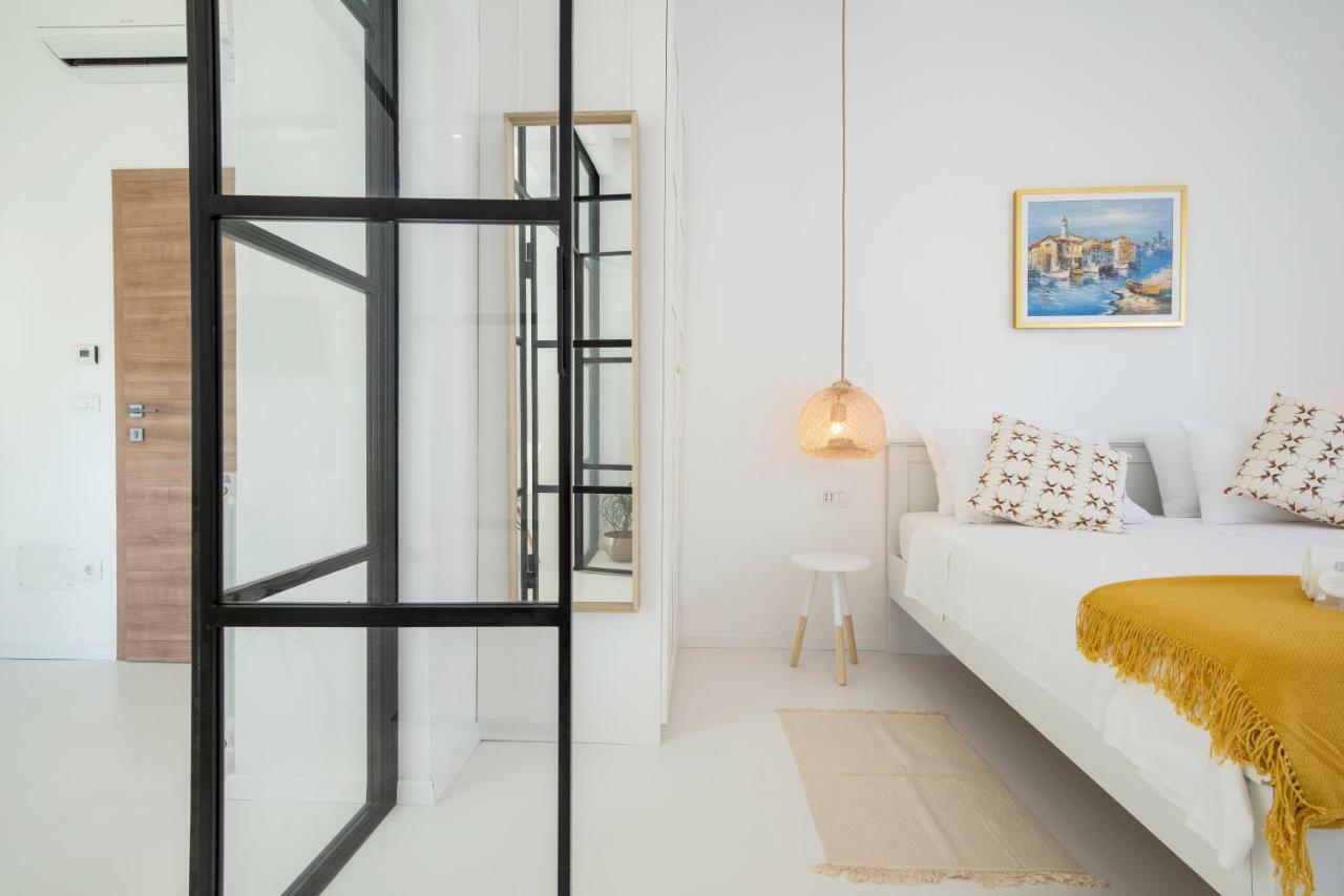 Twins Idola Apartments Пула Екстериор снимка