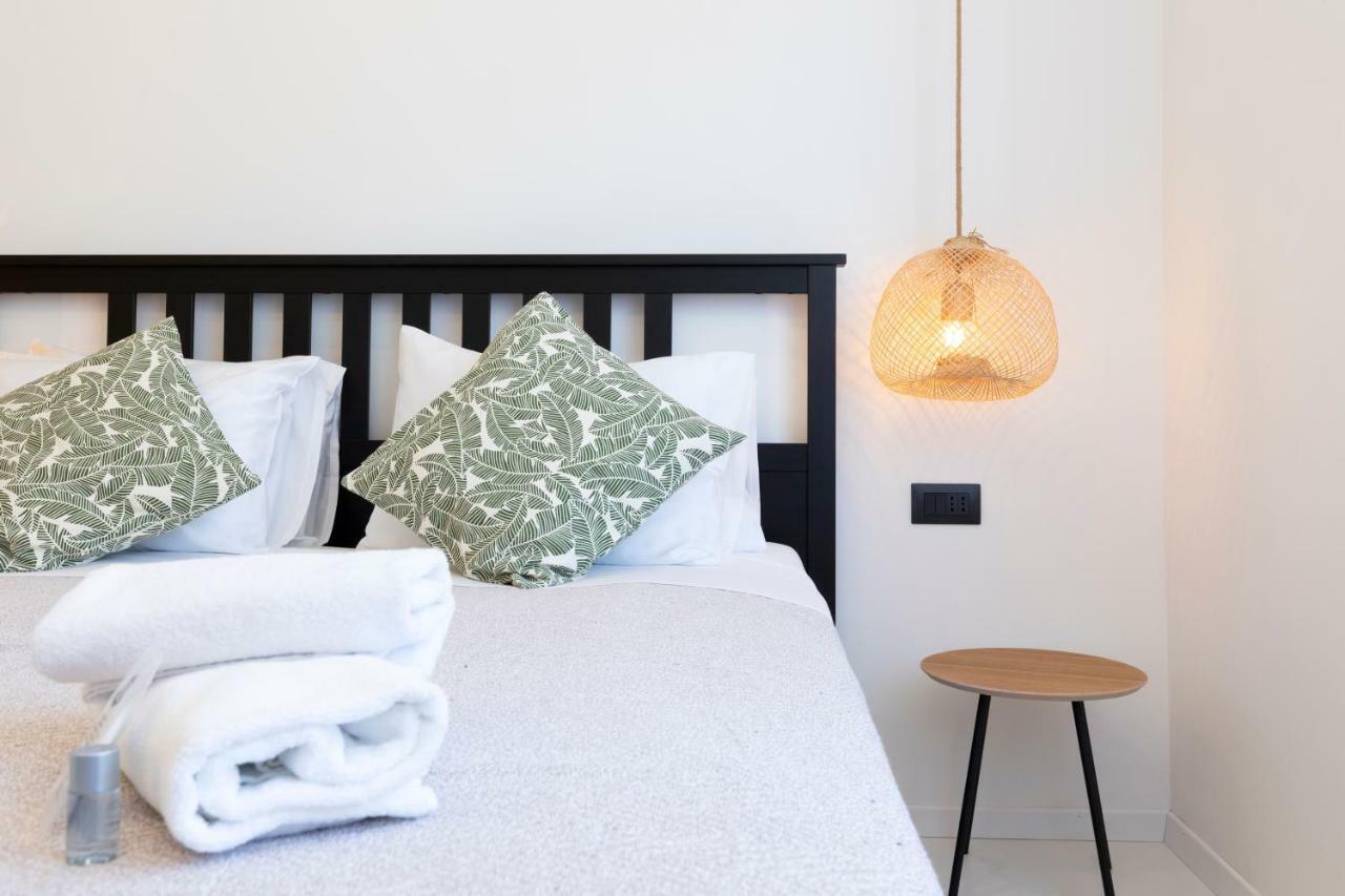 Twins Idola Apartments Пула Екстериор снимка